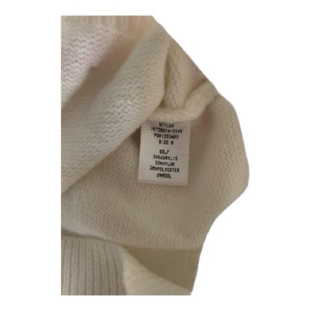 Peach Love California White Berkley Short Sleeve Sweater w/ Pom Pom  Size Small - Picture 4 of 5